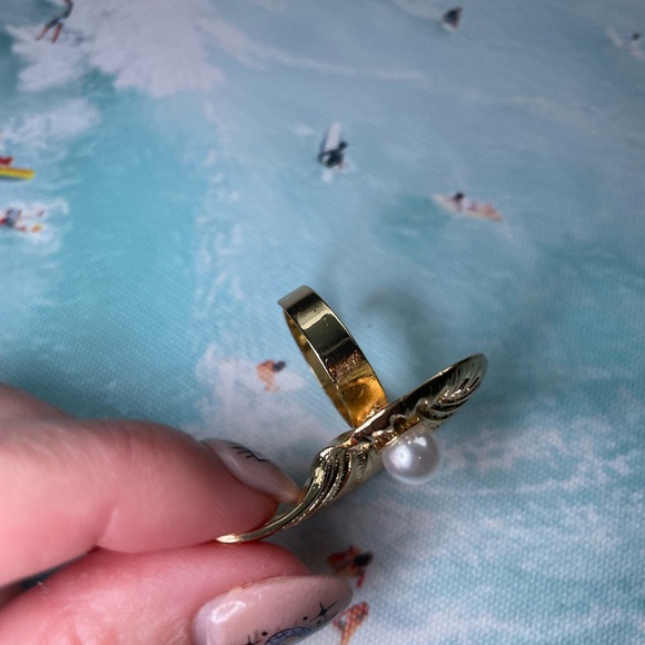 Gold Shell statement ring adjustable - Picture 5 of 5